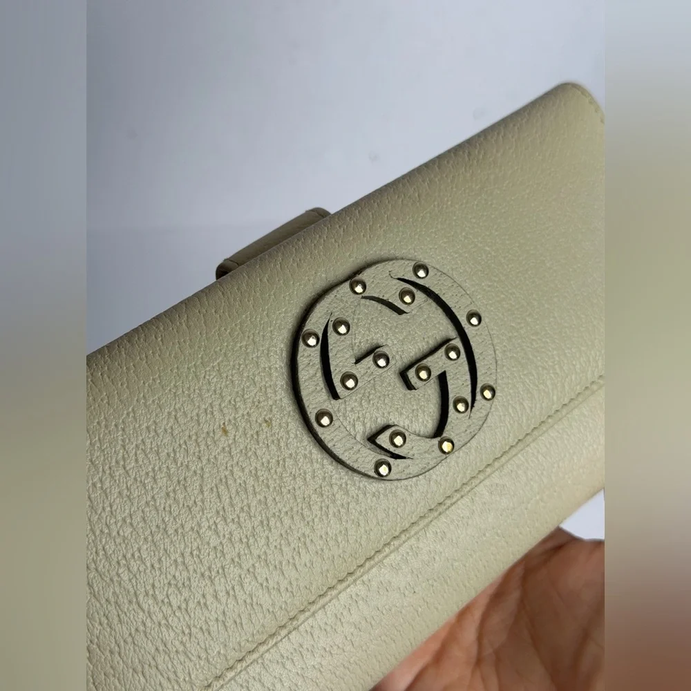 Gucci Soho Studded GG Logo Creamy White Leather Continental Wallet